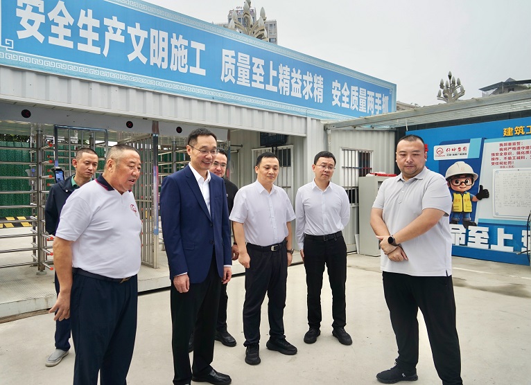 市委书记陈阳波市长潘鹏莅临仟坤旭辉广场调研指导 重大项目建设及安全生产工作